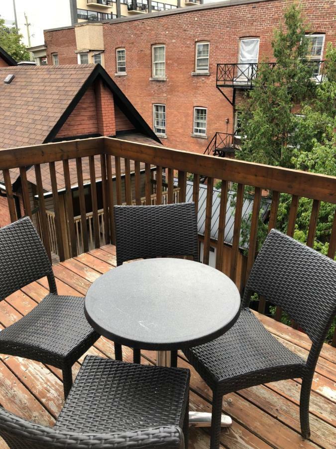 דירות אוטווה Bright, Clean, Private. In The Heart Of Downtown! Parking, Wi-Fi And Netflix Included מראה חיצוני תמונה